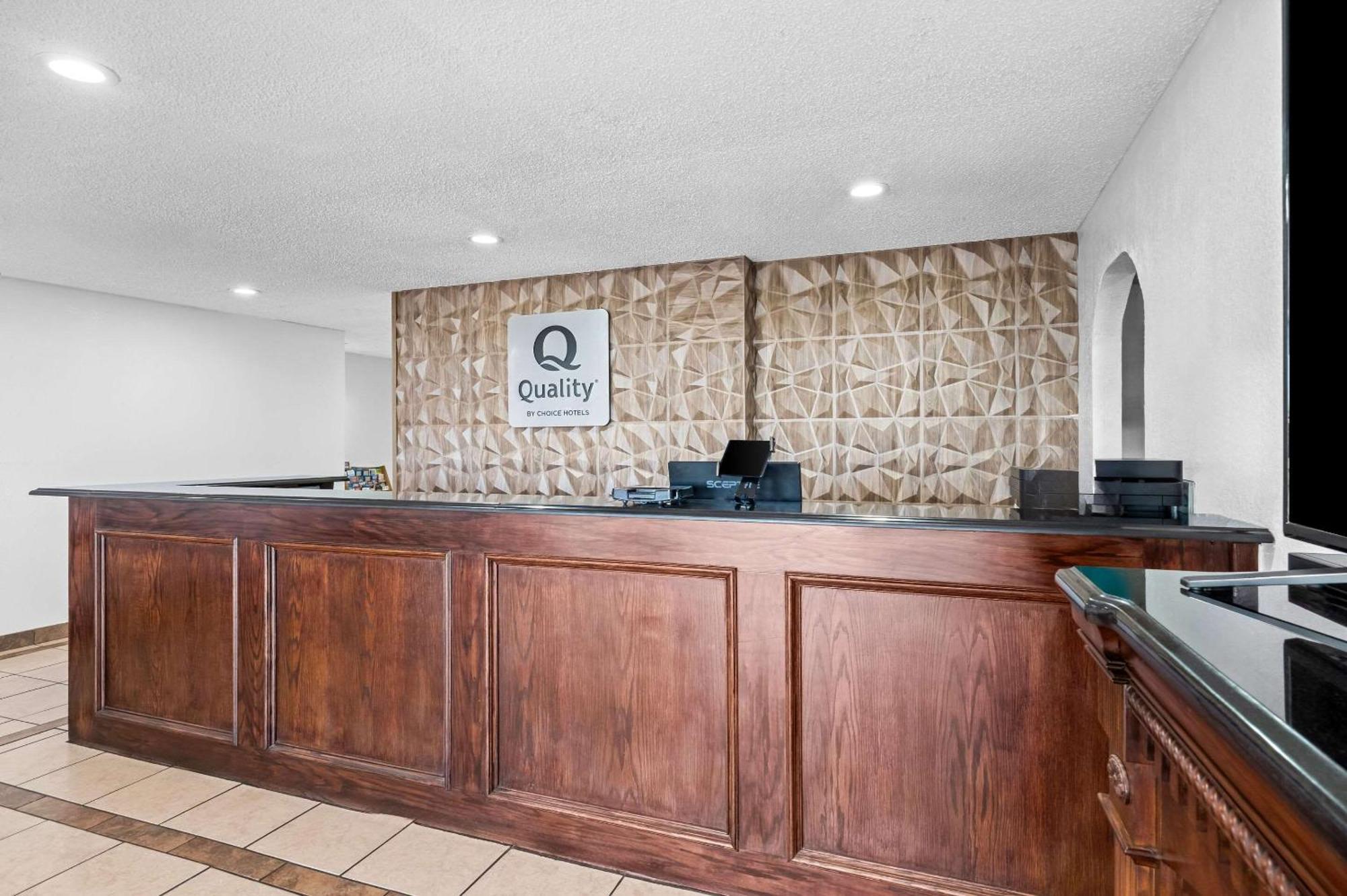 Quality Inn Plainview Exteriér fotografie
